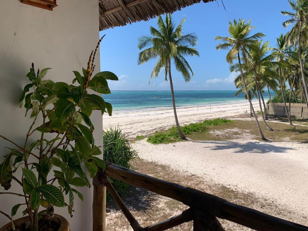 Isla Bonita Zanzibar Beach Resort Matemwe  Bagian luar foto