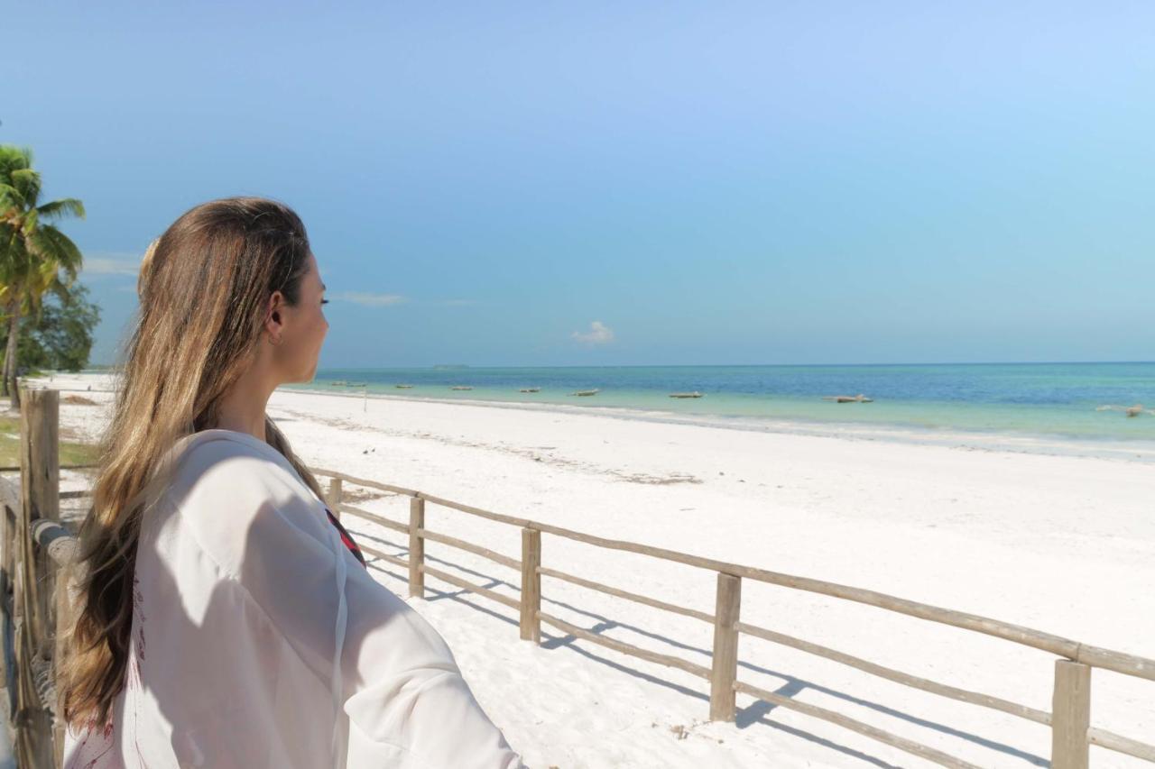 Isla Bonita Zanzibar Beach Resort Matemwe  Bagian luar foto