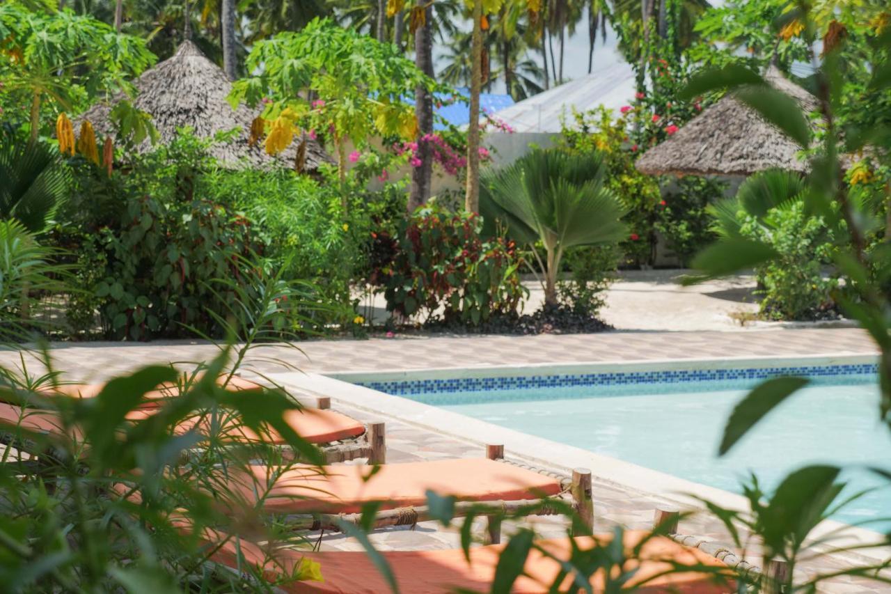 Isla Bonita Zanzibar Beach Resort Matemwe  Bagian luar foto